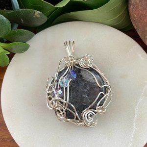 Silver Wire Wrapped Labradorite Pendant